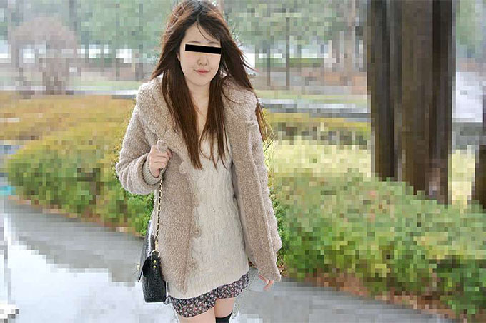 我租了我最喜欢的性爱女孩一天，所以我变得角质