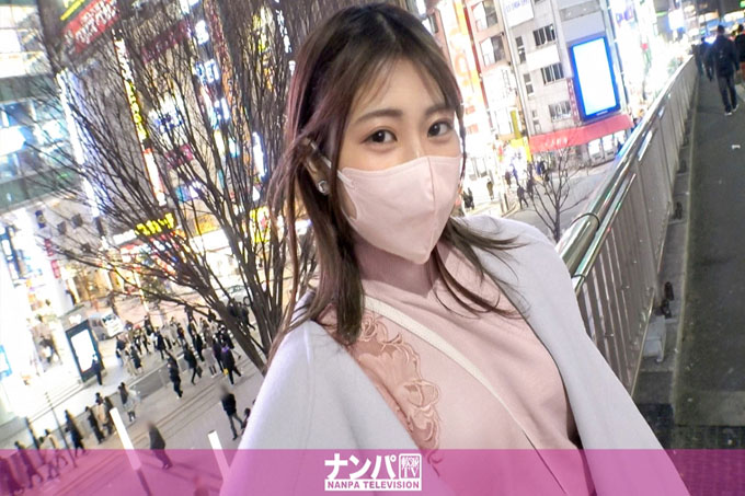 认真调情，第一枪。 1932年【28岁的年轻脸庞】为失信APP的女子救援！充满了童趣，看起来就像是在做一个应用程序，所以如果你喝酒的话，很容易被操。粗俗的喘气声和不修边幅的声音很好！