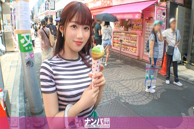 真的很软，第一枪。 2015年 邂逅笑容可爱的披萨店员工！