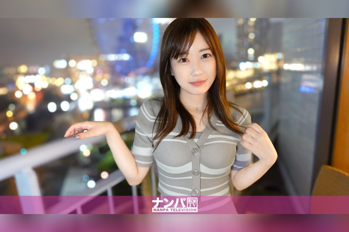 我认识了一个性欲极强的女孩，她每天都自慰。她长得很漂亮，身材也很好。