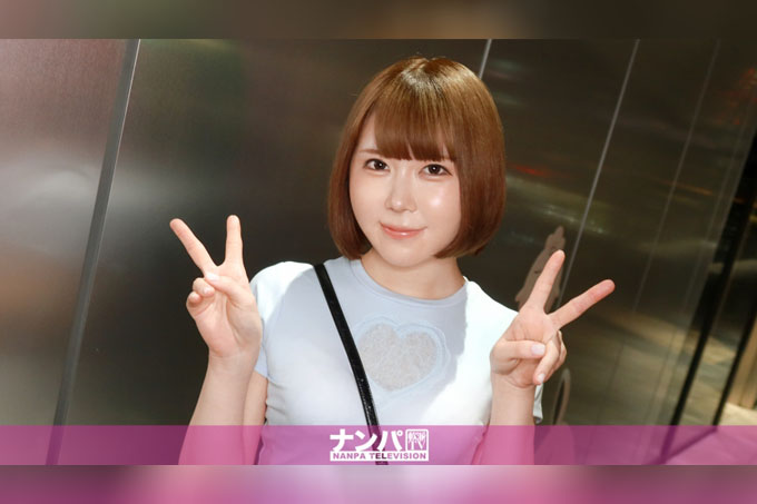 变态警告！一个娇小活泼、声音像动漫人物的小女孩回答了一些下流问题，然后被强奸了！