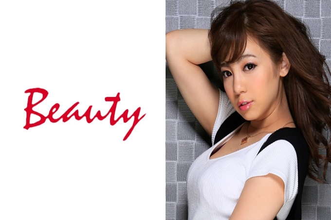 Beauty ゆき 穿着内衣亲吻男人，开始叼起他勃起的阴茎……不到20秒就会大量射精到嘴里！用口交促进阴茎的恢复，如果以骑乘位对接，好的感觉。