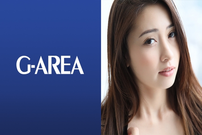 G-AREA れおな B86/W56/H85/22岁/151cm 渗出妖媚的西班牙混血儿。她身材很好，乳头颜色也很美，平时为了好吃的东西巡回而填饱肚子，但是性欲方面却完全没有得到满足。比起外观害羞的人手淫催促害羞，以玩具们绝顶。经过热情口交。她展示了妖艳的腰。