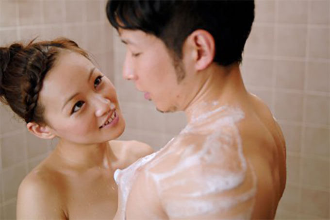未公开的〜在浴缸做爱后调情2〜