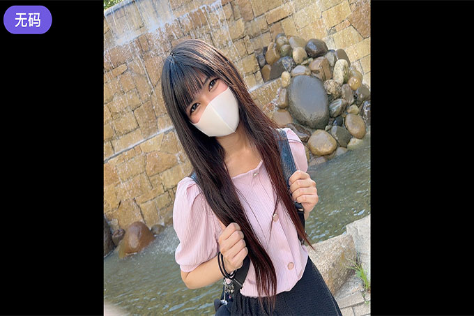 第一次拍摄！西班牙半海归学生，拥有诱惑男人欲望的性感肌肤，晒得黝黑。这是一次充满激情的身体交流