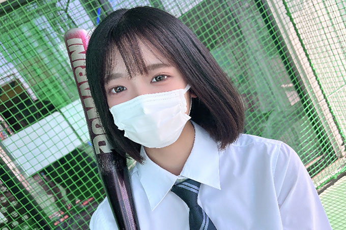 [FC2]首次拍摄/登场！喜欢我的清纯可爱女人◯◯生被呈现给恶心的中年男人，在没有NTR连续橡胶的情况下射精在阴道里！