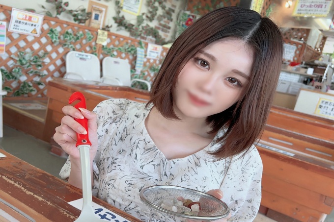[FC2]第一次拍摄写真和露脸！ ！美丽的欣喜若狂的脸庞和美味的脸颊......