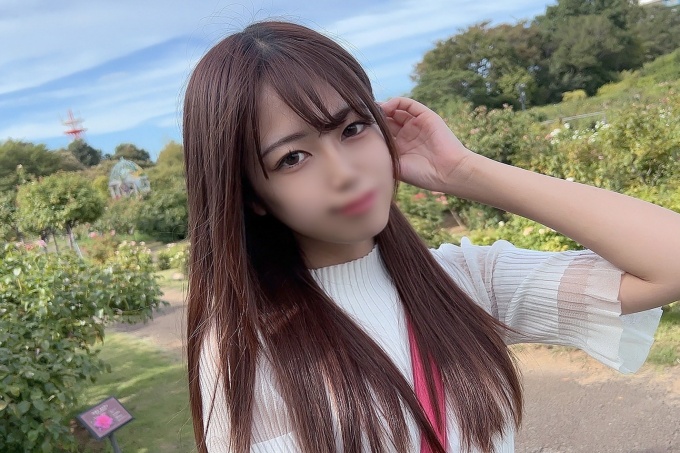 [FC2] 在咖啡馆工作的女人◯被迫上大学时接受一切的女强人◯大学生