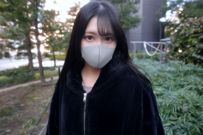 [FC2](1)18岁，美巨乳！ G罩杯，全脸，大学一年级，皮肤白皙，皮肤丝滑！