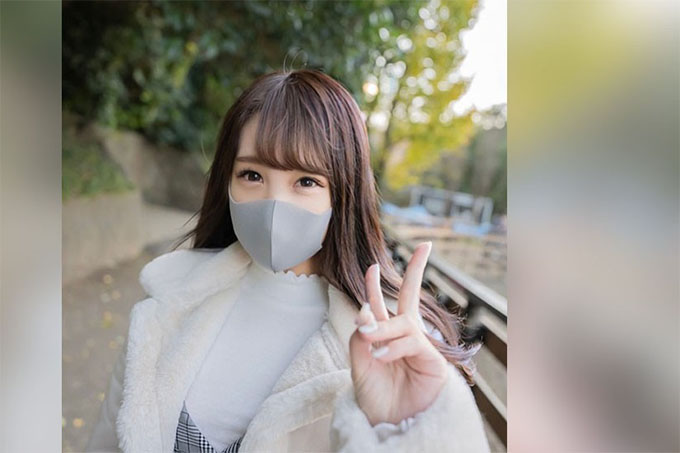 完整的外观和首次拍摄！ ！！ 【新影院风】数量有限！ [未经审查] 一个拥有如此偶像脸的漂亮女孩用小嘴抓住了我所有的精液......同时在阴道内射精！