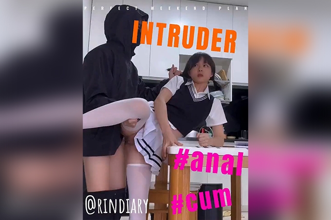 白丝JK小妹妹被入室强干娇嫩菊花捅入巨大肉棒