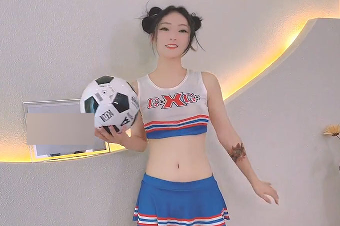 2022世界杯专题片球赛之际先打场另类球