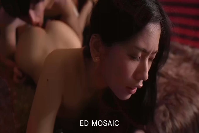贴身爱抚极致高潮 满足内心渴望的床上秘技