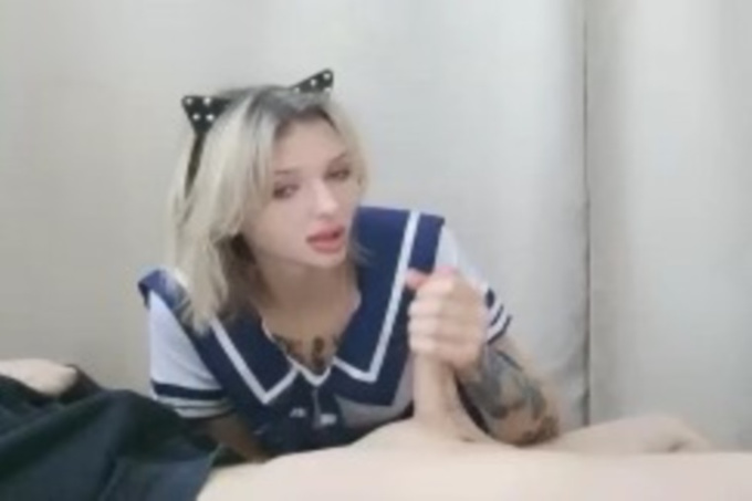最靓美女天团〖乌克兰美女团〗无套啪操俄罗斯豪乳网红多利娅性感纹身粉嫩美鲍直顶花心